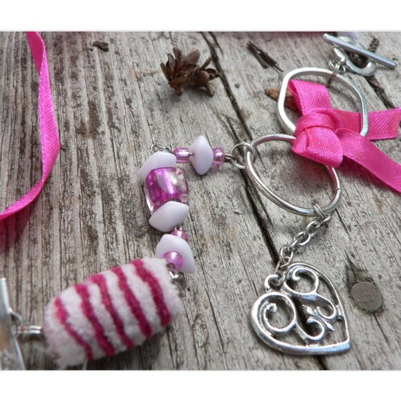 3x35$ 🐿 🍁 CREATION - Heart short necklace ruban beads pompom - pink white - Picture 3 of 4